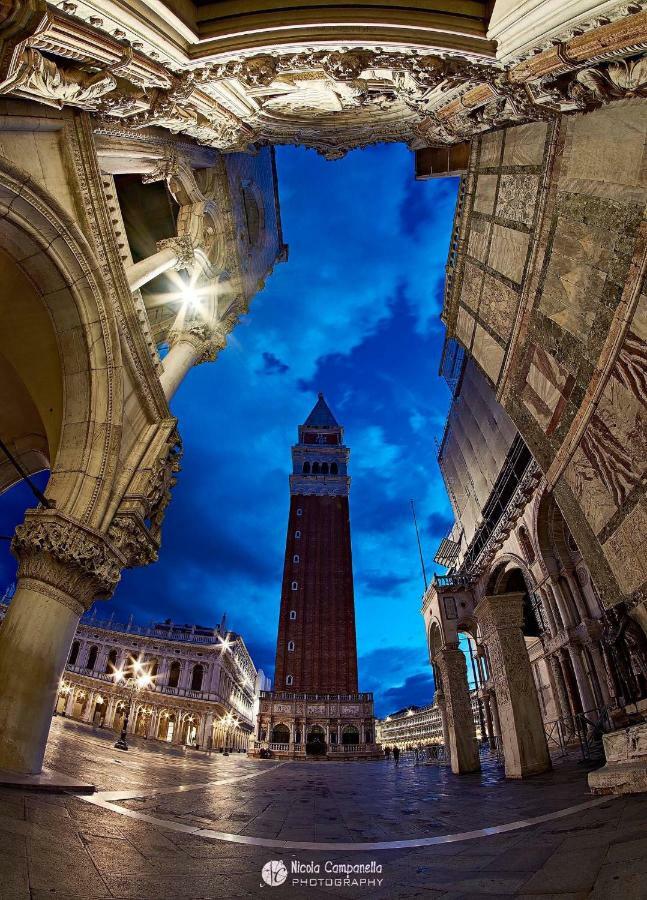 Biennale Ca Dario Apartment Venice